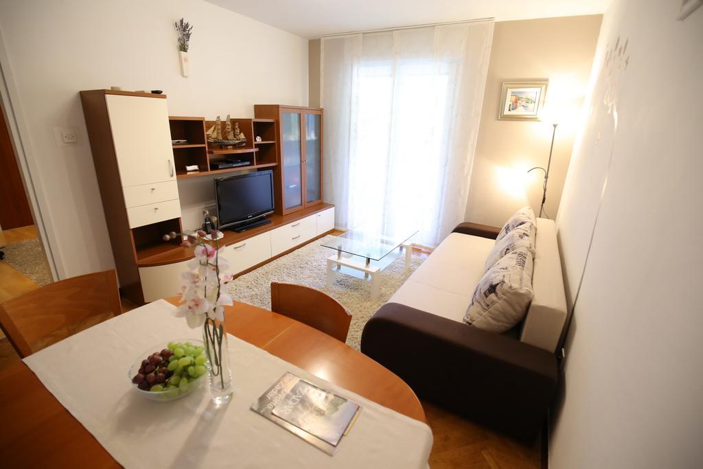 Apartment Navigare 자다르 객실 사진